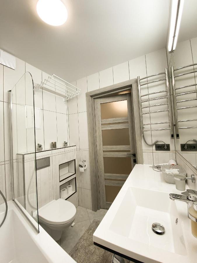 Helen: стильні в центрі біля корпусного саду Apartment *
